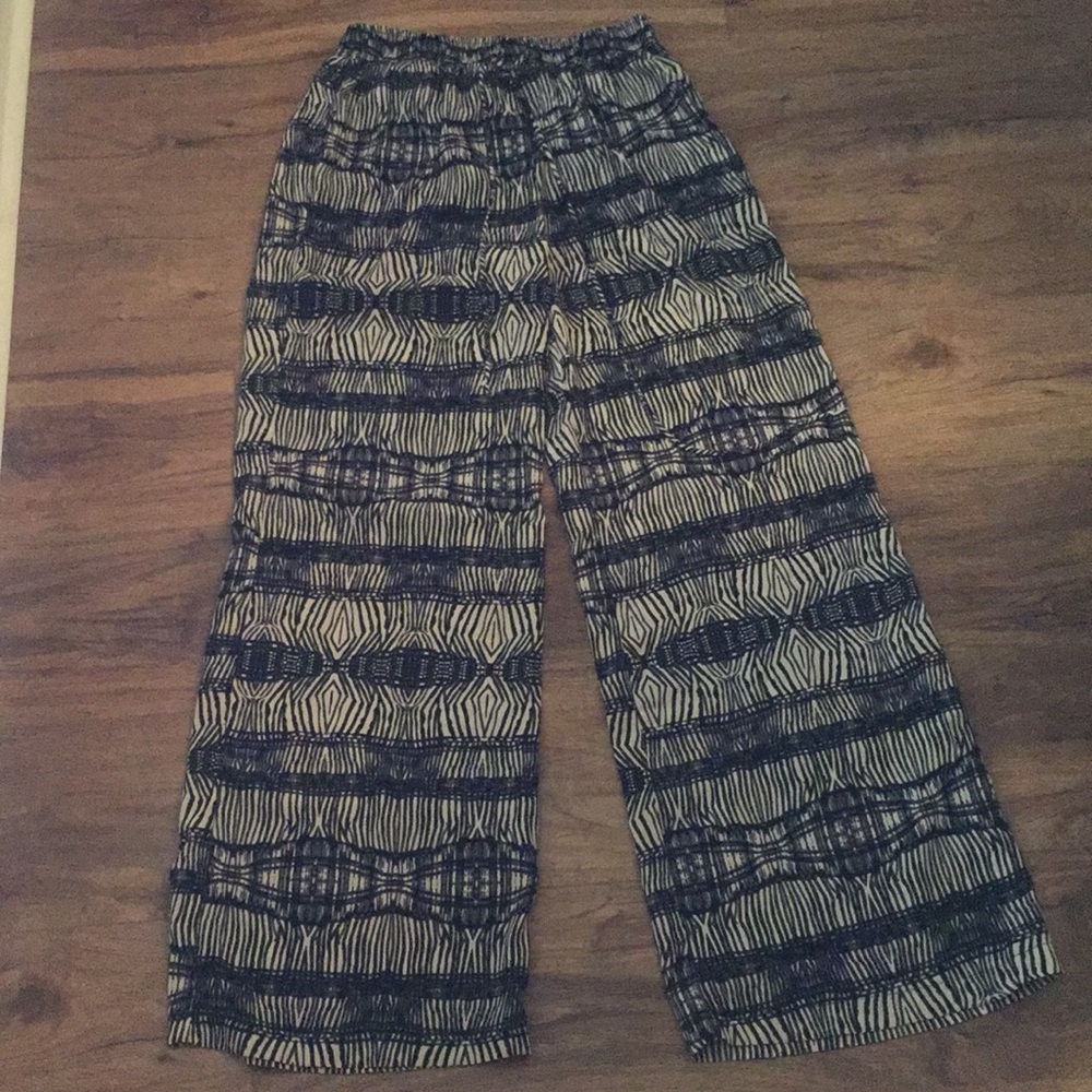 Patterned Flowy Pants